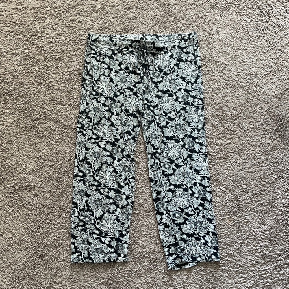 La Vie en Rose Capri pajama bottoms
